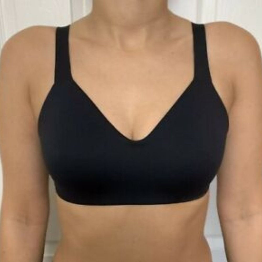 Lululemon Hold True Bra